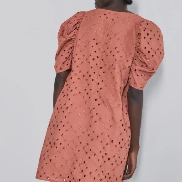 Zara Perforated Embroidery Balloon Sleeve Dress - Picture 3 of 15